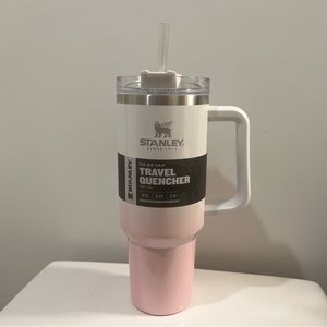 RARE Stanley Adventure Quencher Travel Tumbler Cup 40oz Parfait Ombre